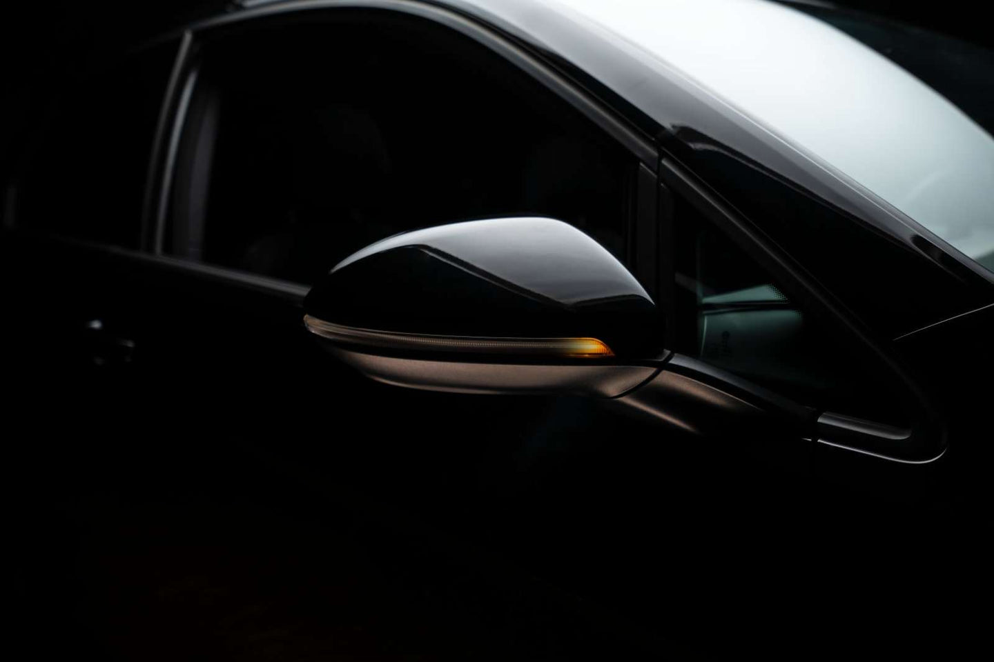 LEDRiving® Dynamische LED Spiegelblinker VW Golf VII - Black Edition Autoteile TRUST