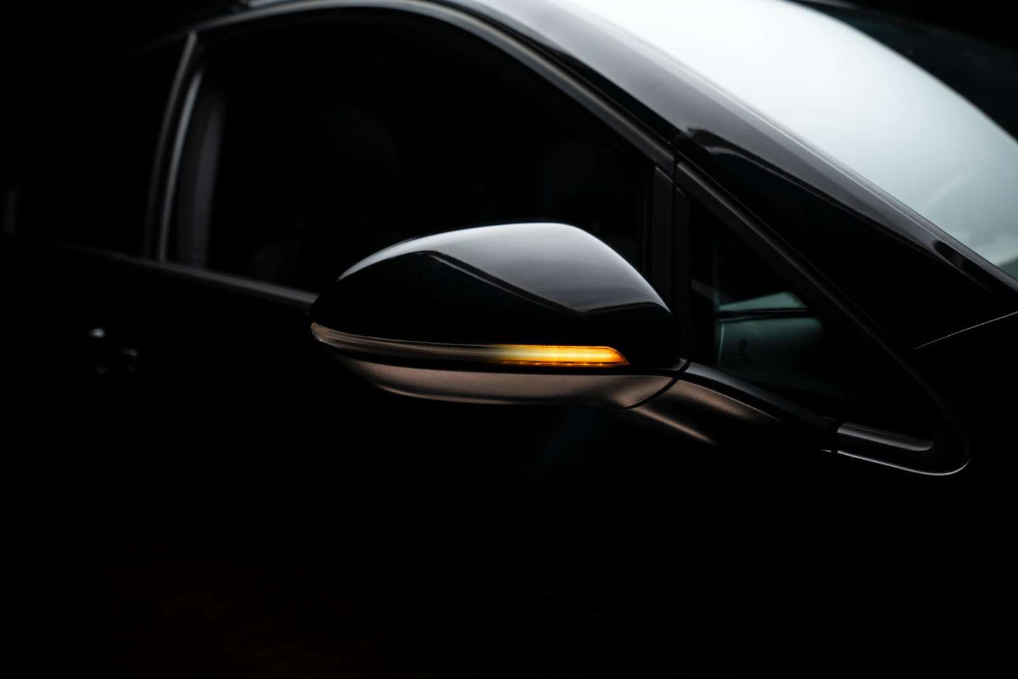 LEDRiving® Dynamische LED Spiegelblinker VW Golf VII - Black Edition Autoteile TRUST