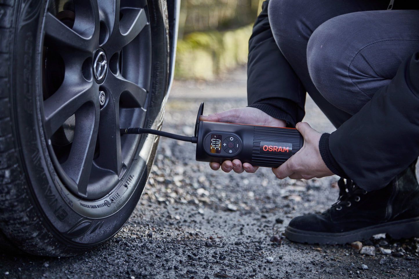 TYREinflate 2000 Schnelle Reifenpumpe wiederaufladbar 2 Jahre Garantie OSRAM Autoteile TRUST