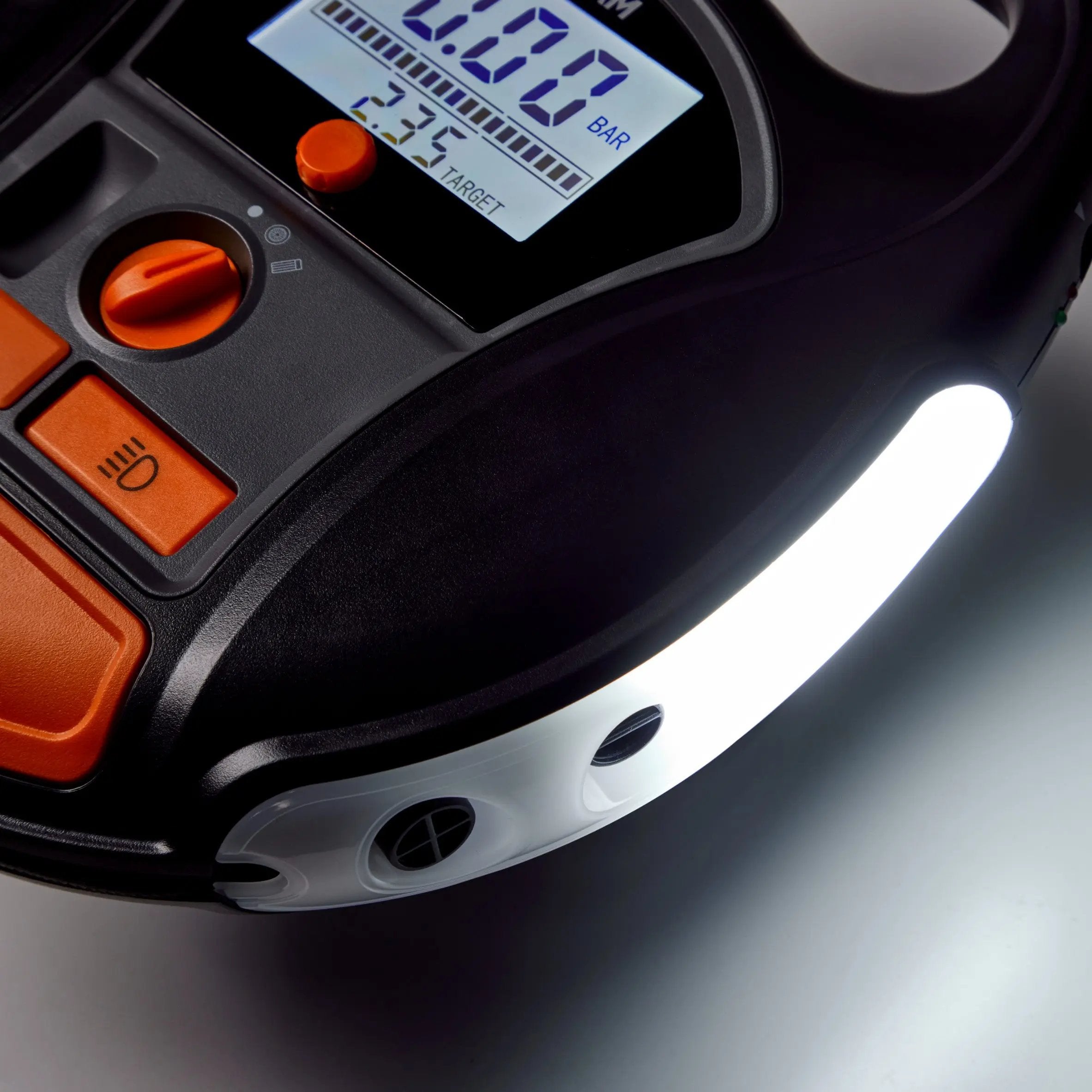 TYREinflate 6000 Schnelle Reifenpumpe wiederaufladbar 2 Jahre Garantie OSRAM Autoteile TRUST